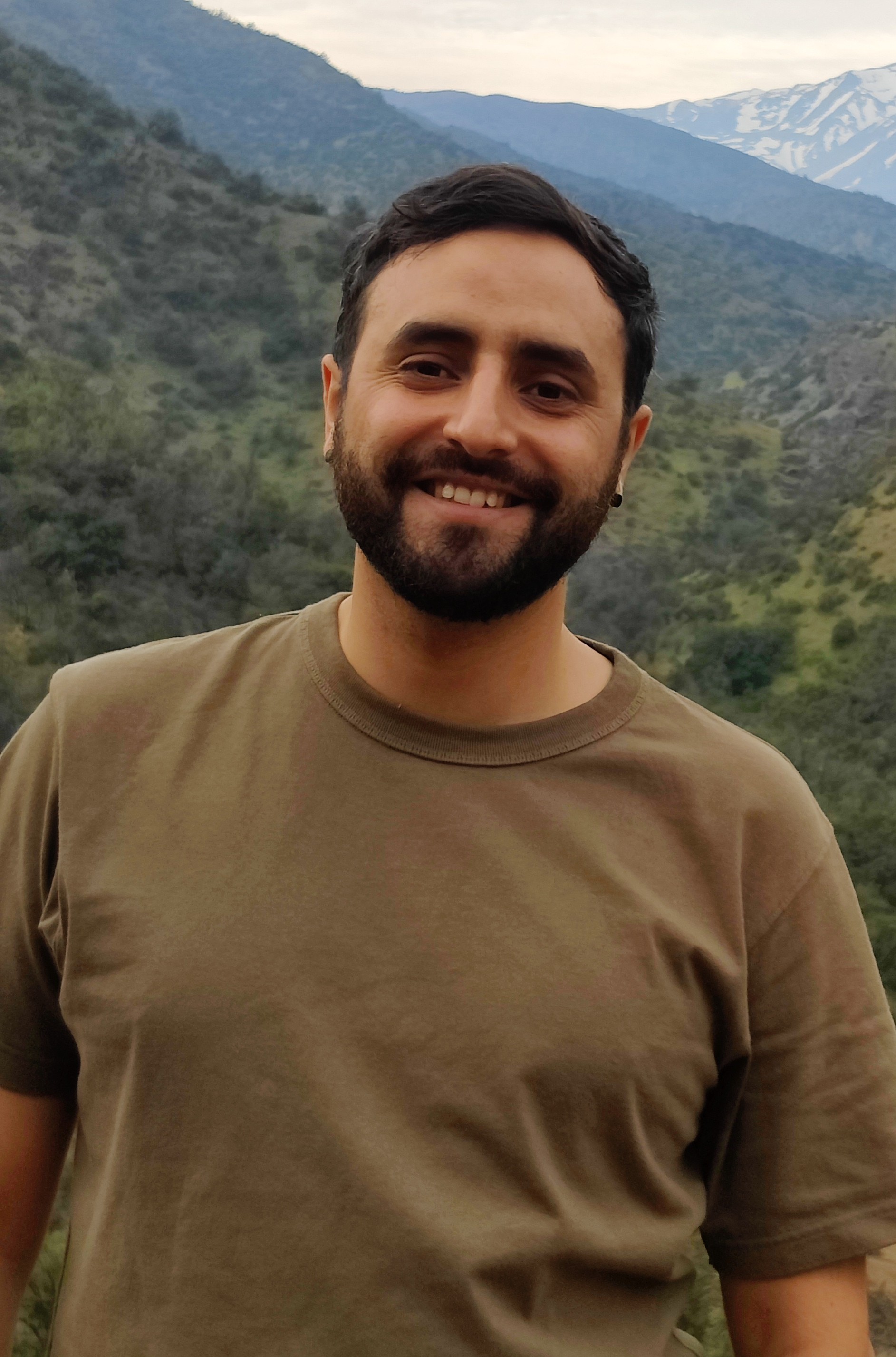 RENATO BAEZA - Product and Analytics